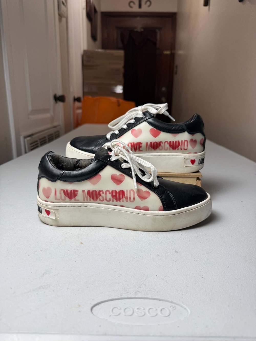 love moschino sneakers women Sz 6